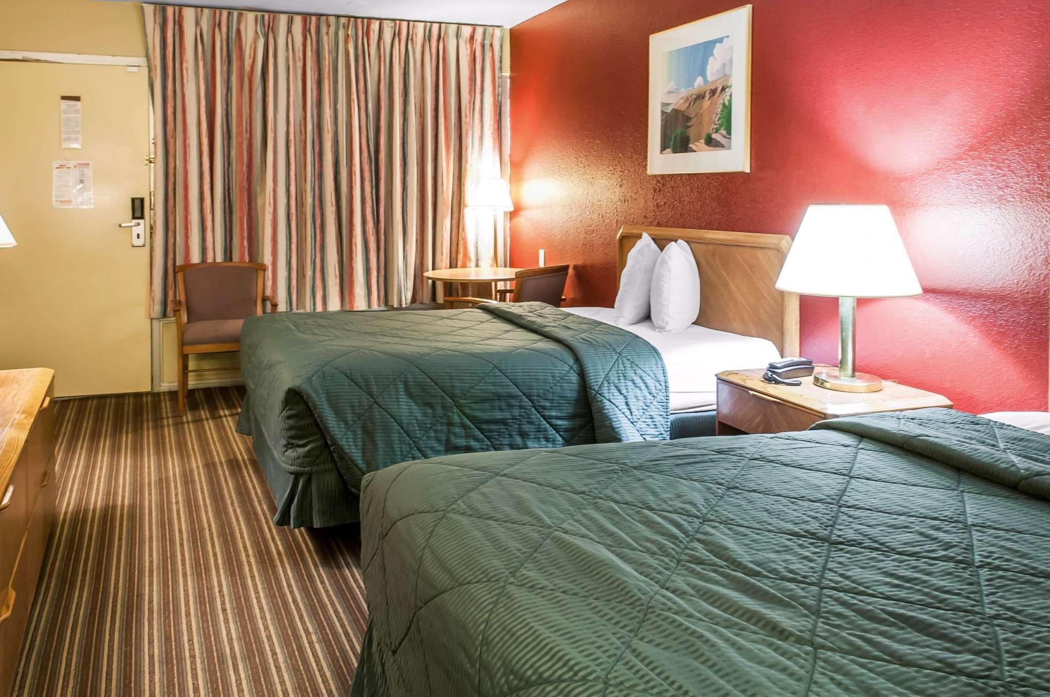 ซับเบิร์บบัน เอ็กซเทนเดด สเตย์ โฮเต็ล อีสต์ Hotel แอลบูเคอร์คี ภายนอก รูปภาพ