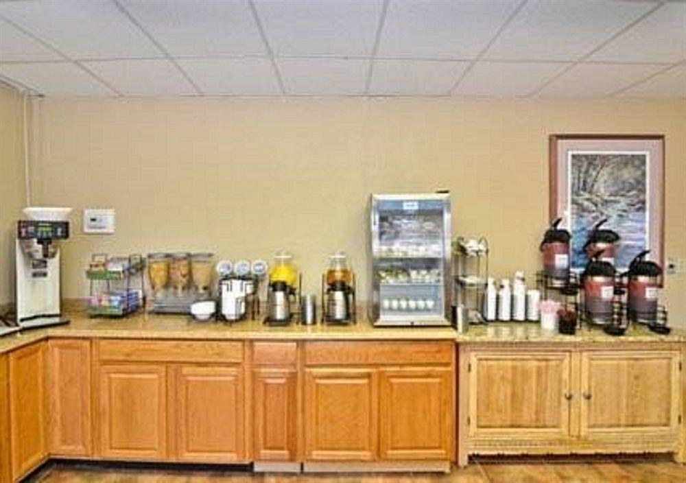 ซับเบิร์บบัน เอ็กซเทนเดด สเตย์ โฮเต็ล อีสต์ Hotel แอลบูเคอร์คี ภายนอก รูปภาพ