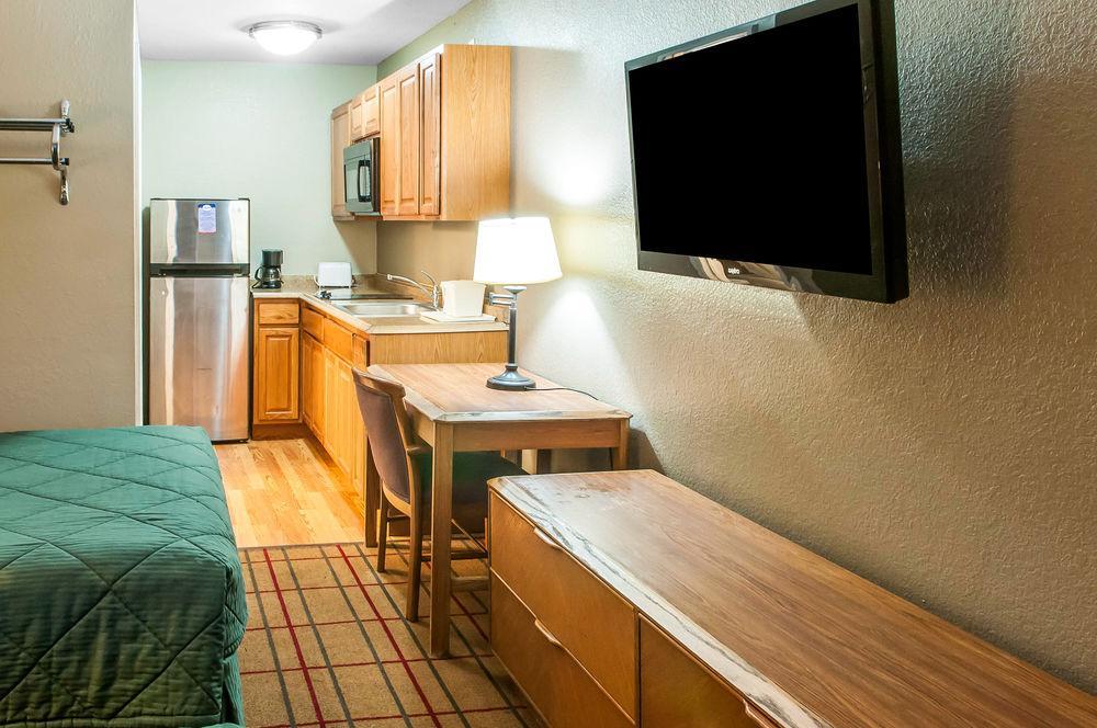 ซับเบิร์บบัน เอ็กซเทนเดด สเตย์ โฮเต็ล อีสต์ Hotel แอลบูเคอร์คี ภายนอก รูปภาพ