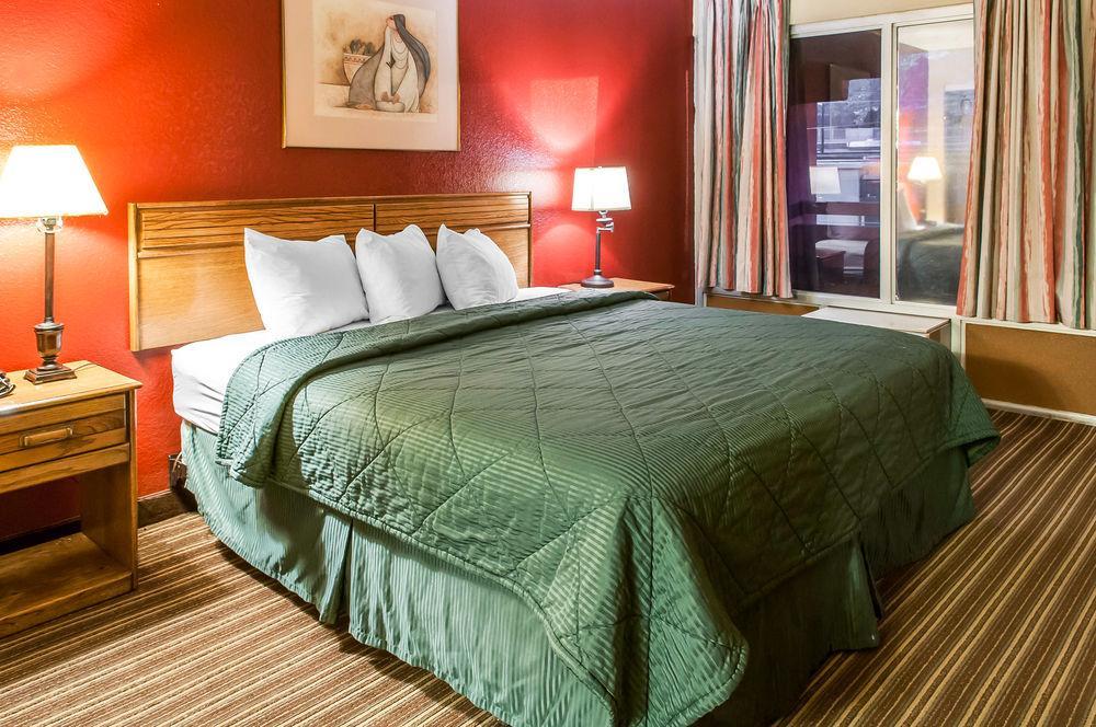 ซับเบิร์บบัน เอ็กซเทนเดด สเตย์ โฮเต็ล อีสต์ Hotel แอลบูเคอร์คี ภายนอก รูปภาพ