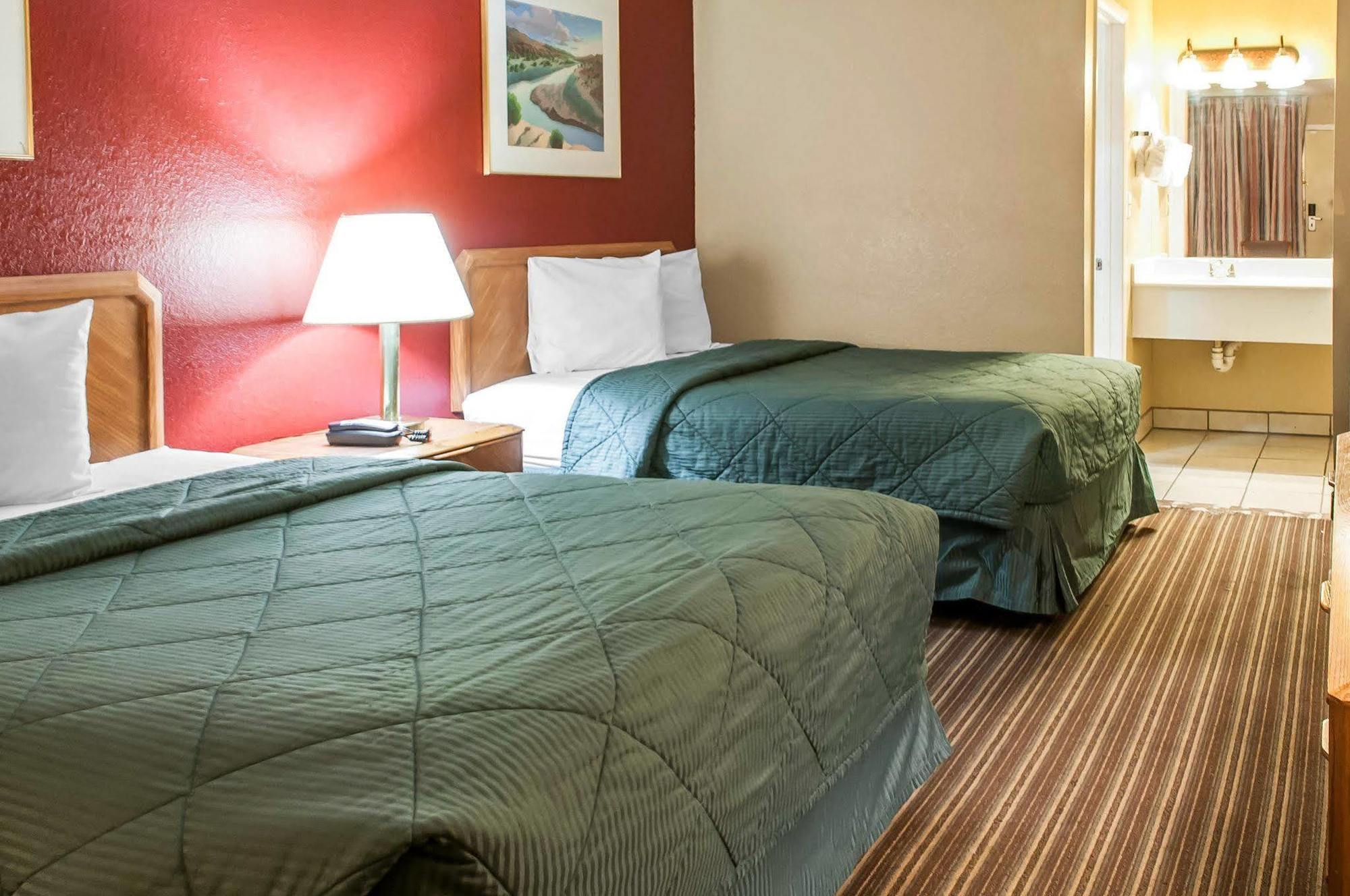 ซับเบิร์บบัน เอ็กซเทนเดด สเตย์ โฮเต็ล อีสต์ Hotel แอลบูเคอร์คี ภายนอก รูปภาพ